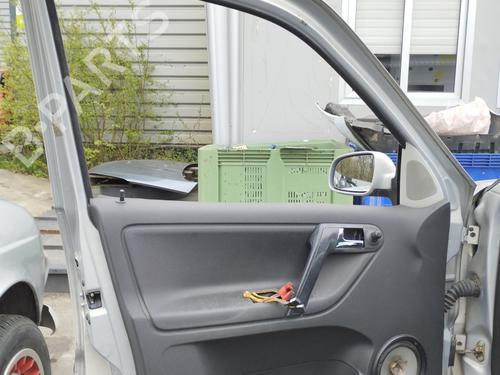 Venstre fortil lås VW POLO (6N2) 1.4 (60 hp) 27049223