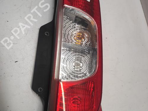 Used Right taillight FIAT QUBO (225_) 1.3 D Multijet (225CXB1A, 225AXB1A, 225CXB11, 225AXB11,... (75 hp) 27076336