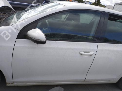 left-front-door-vw-golf-plus-v-5m1-521-2004-2005-2006-2007-2008-2009-2010-2011-2012-2013-37716512 main image