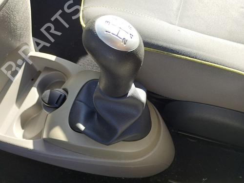 Used Shift knob Shift knob RENAULT TWINGO II (CN0_) 1.5 dCi 75 (75 hp) 39697509 39697509