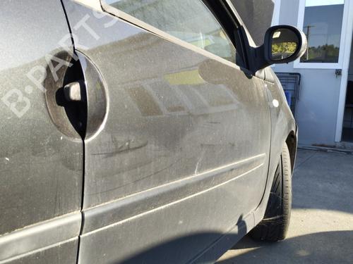 right-front-door-renault-twingo-ii-cn0_-2007-37867386 main image