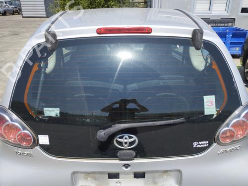 Used Rear wiper motor TOYOTA AYGO (_B1_) 1.0 (KGB10_, KGB10R) (68 hp) 27063826