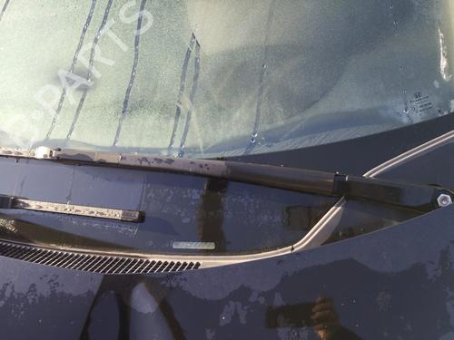 Used Front windshield wiper arm HONDA CIVIC VIII Hatchback (FN, FK) 2.2 CTDi (FK3) (140 hp) 27043651