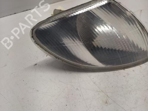 Used Right front indicator Right front indicator RENAULT MEGANE Scenic (JA0/1_) 1.6 16V (JA0B, JA04, JA11, JA00) (107 hp) 31998747 31998747