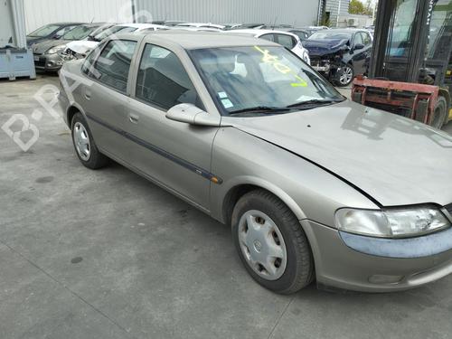 Used Right rear brake caliper OPEL VECTRA B Hatchback (J96) 2.0 i 16V (F68) (136 hp) 27055364