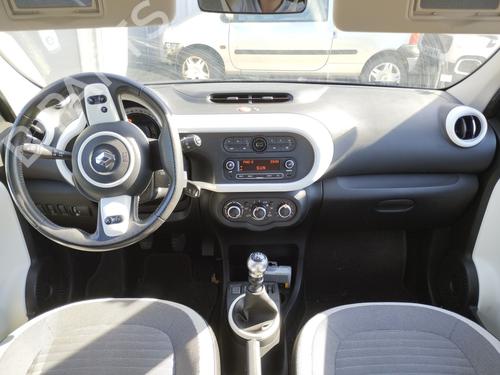 Used Dashboard Dashboard RENAULT TWINGO III (BCM_, BCA_) 0.9 TCe 90 (BCM9, BCM2) (90 hp) 27046304 27046304