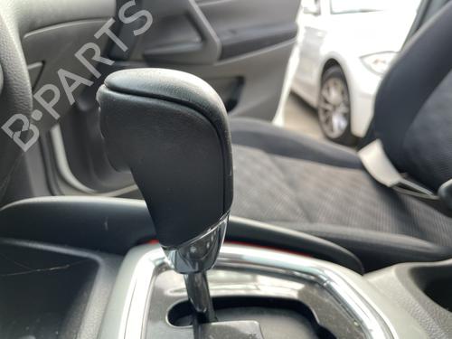 Used Gear lever NISSAN QASHQAI II (J11, J11_) 1.6 dCi (130 hp) 30084629
