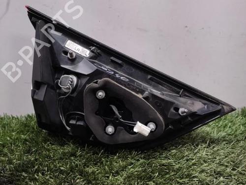 right-tailgate-light-nissan-juke-f16_-2019-27072412 main image