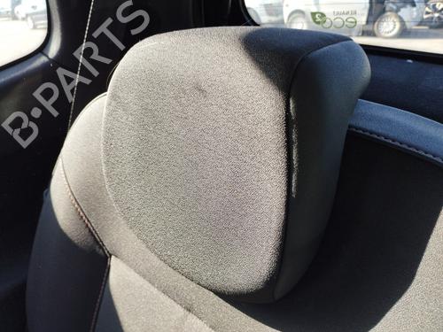 headrest-renault-twingo-ii-cn0_-2007-37867393 main image