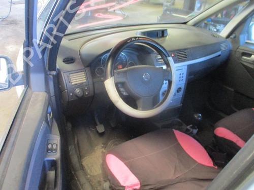 Used Dashboard OPEL MERIVA A MPV (X03) 1.7 DTI (E75) (75 hp) 27076121