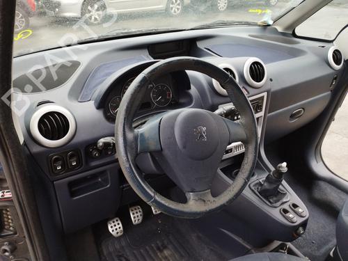 Dashboard PEUGEOT 1007 (KM_) 1.4 HDi | BP39935586C46 - Image 2