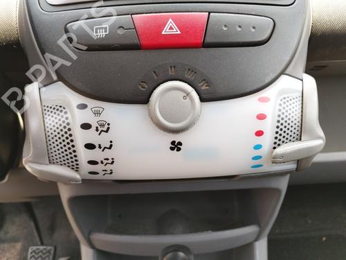 Advarselskontakt TOYOTA AYGO (_B1_) 1.0 (KGB10_, KGB10R) (68 hp) 27063842