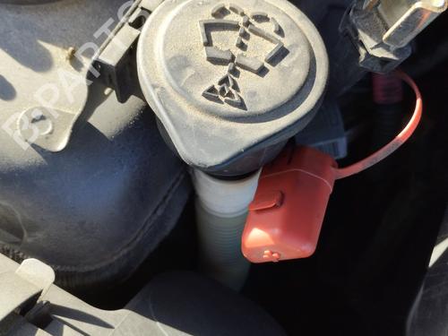 Used Windscreen washer tank Windscreen washer tank BMW 3 Touring (E91) 318 d (143 hp) 33218703 33218703
