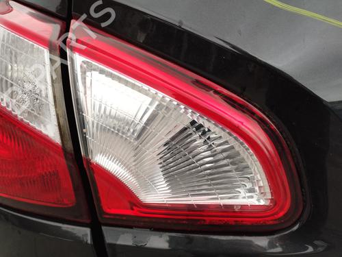 Venstre baklys, luke NISSAN QASHQAI I (J10, NJ10) 1.6 dCi (130 hp) 28622749