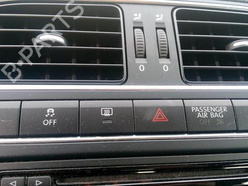 Used Warning switch VW POLO V (6R1, 6C1) 1.6 TDI (90 hp) 27063187