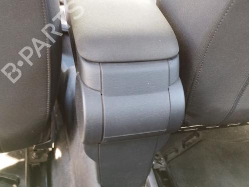 Used Middle console Middle console AUDI A1 Sportback (8XA, 8XF) 1.4 TFSI (122 hp) 28976517 28976517