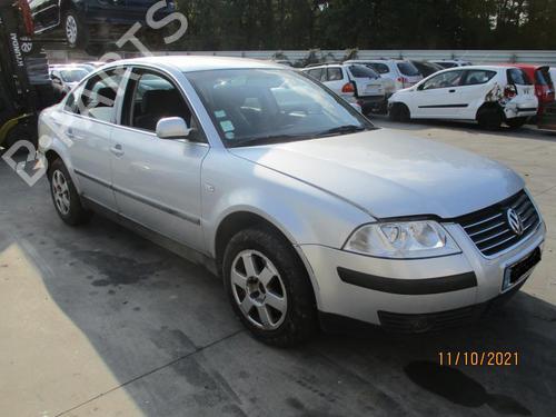 Left front fog light VW PASSAT B5.5 (3B3) 1.9 TDI | BP27048267C30  - Image 5