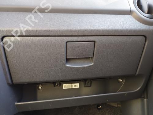 Used Glove box CHEVROLET MATIZ (M200, M250) 0.8 (52 hp) 28292051