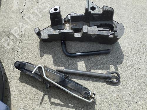 Kit pneu suplente Kit pneu suplente 37867265 37867265