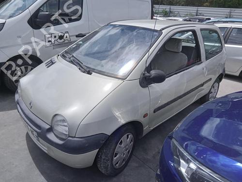 Used Front left exterior door handle RENAULT TWINGO I (C06_) 1.2 (C066, C068) (58 hp) 27069060