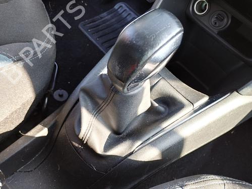 Used Gear lever PEUGEOT 208 I (CA_, CC_) 1.4 HDi (68 hp) 27042128