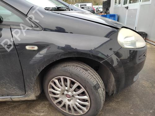 Used Right front driveshaft FIAT GRANDE PUNTO (199_) 1.3 D Multijet (75 hp) 27051421