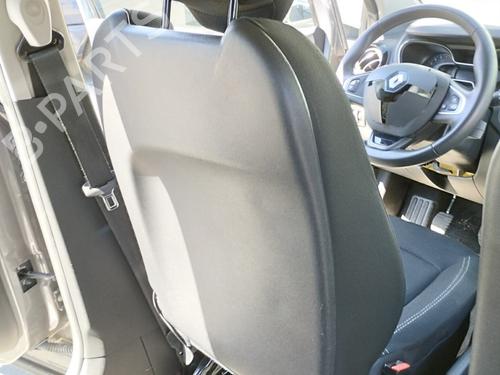 Left front seat RENAULT CAPTUR I (J5_, H5_) 0.9 TCe 90 | BP37675212C15 - Image 2