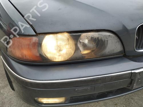Used Right headlight BMW 5 (E39) 530 d (193 hp) 27045897