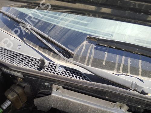 Front windshield wiper arm RENAULT SAFRANE I (B54_) 2.2 (B543) 7701040234
