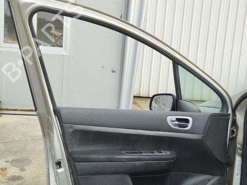 Cerradura puerta delantera izquierda PEUGEOT 307 Break (3E) 2.0 HDI 110 (107 hp) 29999944