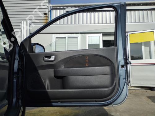 Used Front right interior door handle Front right interior door handle RENAULT TWINGO II (CN0_) 1.2 16V (CN0K, CN0V, CN0A) (76 hp) 40602288 40602288