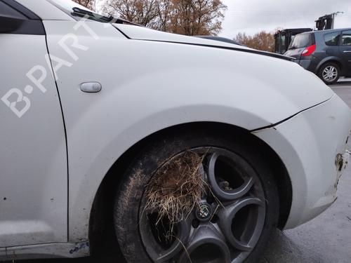 Used Right front fenders Right front fenders ALFA ROMEO MITO (955_) 1.4 MultiAir (955AXL1B) (105 hp) 36021512 36021512