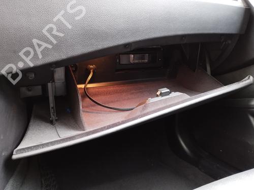 Used Glove box Glove box BMW 5 Touring (E61) 525 i (192 hp) 29550868 29550868