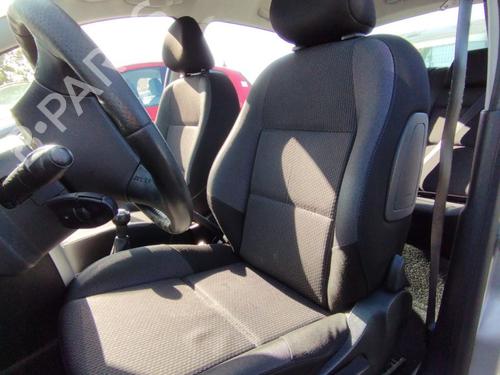 Asiento delantero izquierdo Asiento delantero izquierdo 39137893 39137893