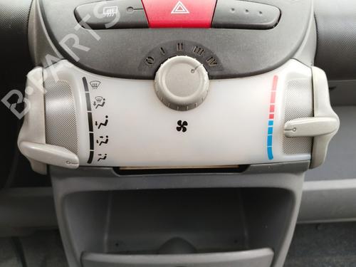 Used Climate control Climate control PEUGEOT 107 (PM_, PN_) 1.0 (68 hp) 35938779 35938779
