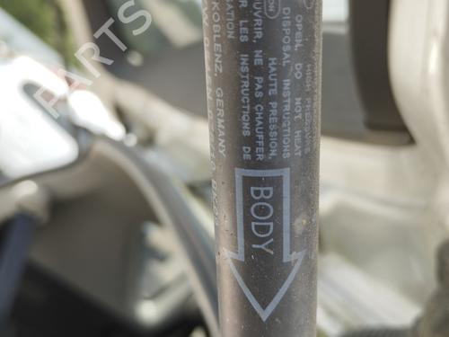 Tailgate lift support TOYOTA COROLLA Verso (ZER_, ZZE12_, R1_) 2.2 D-4D (AUR10_, AUR10R) | BP27041924C138 