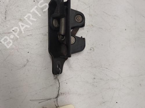 Used Tailgate lock Tailgate lock PEUGEOT 206 Hatchback (2A/C) [1998-2012] 33545040 33545040