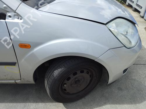 Used Wheel arch FORD FIESTA V (JH_, JD_) 1.3 (69 hp) 28418975
