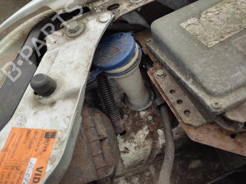 Used Windscreen washer tank PEUGEOT 106 II (1A_, 1C_) 1.0 i (50 hp) 27057401