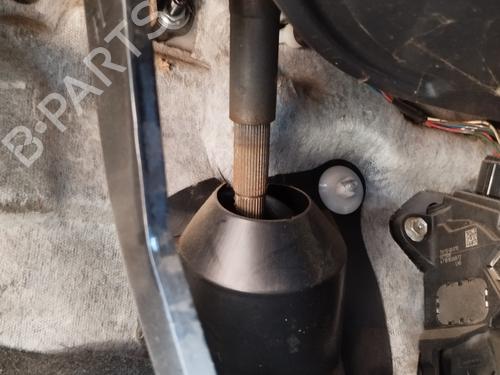 Used Steering column TOYOTA YARIS (_P9_) 1.3 VVT-i (SCP90_, SCP90R) (87 hp) 27366931