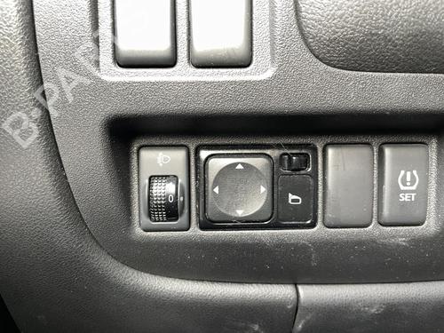 Used Mirror switch NISSAN MICRA IV (K13K, K13KK) 1.2 (80 hp) 27087276