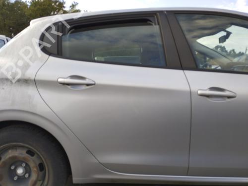 Used Right rear door PEUGEOT 208 I (CA_, CC_) 1.2 VTI 82 (82 hp) 29176193