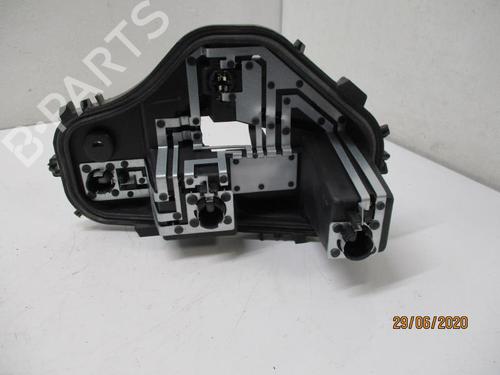 Used Lamp holder Lamp holder CITROËN C4 CACTUS 1.2 VTi 82 (82 hp) 27056101 27056101