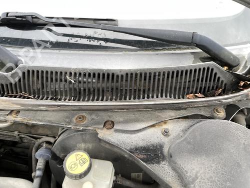 Used Front wiper motor FORD MONDEO III Saloon (B4Y) 1.8 16V (110 hp) 27081480