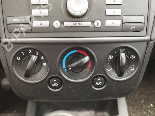 AC-Styringsenhed/Manøvreenhed FORD FIESTA V (JH_, JD_) 1.4 TDCi (68 hp) 27521134