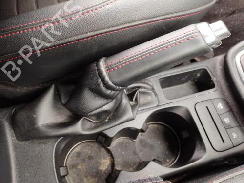 BP32233894I18 main image