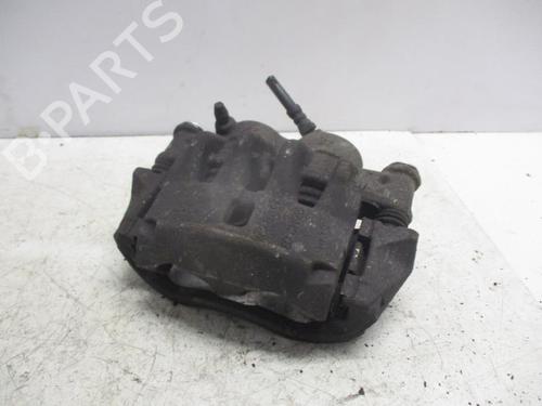 Used Right front brake caliper Right front brake caliper PEUGEOT BOXER Van 2.2 HDi 120 (120 hp) 27067001 27067001