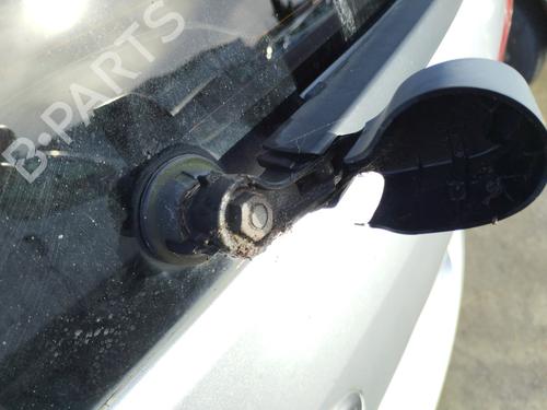 rear-windshield-wiper-arm-vw-touran-1t3-2010-2011-2012-2013-2014-2015-2016-31639331 main image