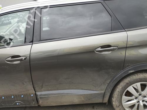 Rear left exterior door handle PEUGEOT 5008 II (MC_, MJ_, MR_, M4_) 1.5 BlueHDi 130 (MCYHZJ, MCYHZR, MCYHZX) | BP27072814C130