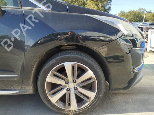 Used Wheel arch PEUGEOT 3008 I MPV (0U_) 1.6 BlueHDi 120 (120 hp) 29913116